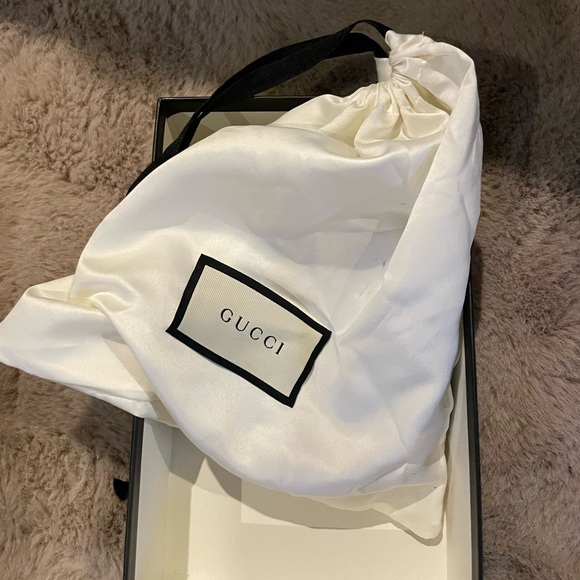 Gucci belt - Picture 2 of 5